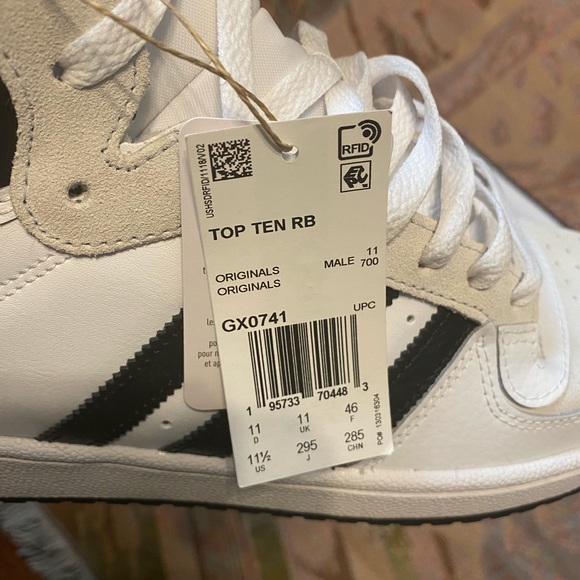 Adidas top ten - Picture 5 of 5